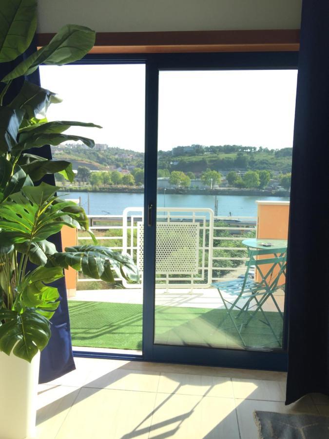 Miguel Torga River Coimbra Buitenkant foto